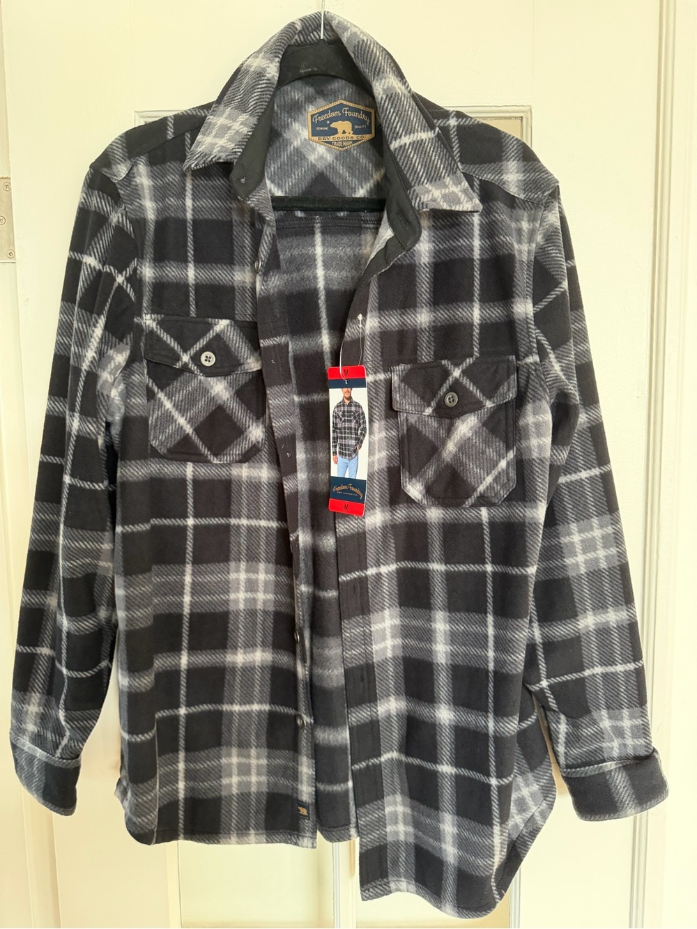 Men's Black & Gray Plaid Button-Down Casual Shirt